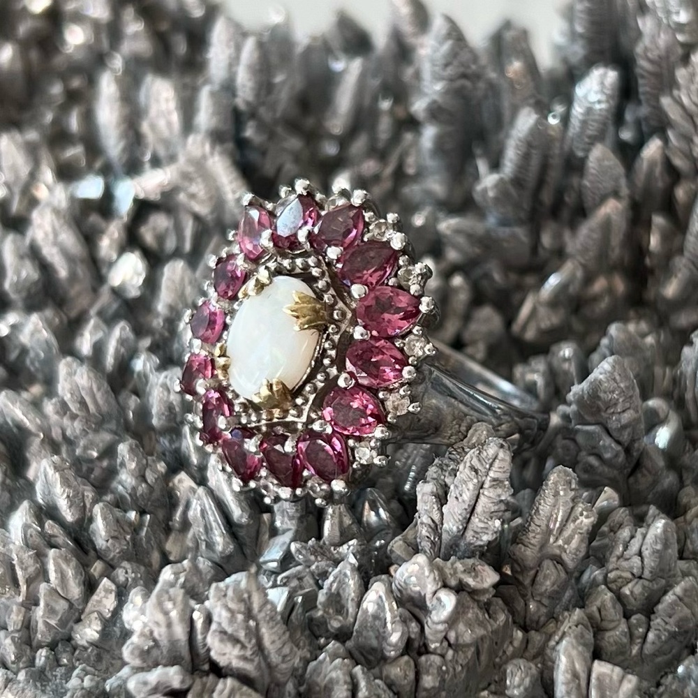 Vintage Sterling Silver Garnet + Ethiopian Opal Ring - Picture 6 of 11